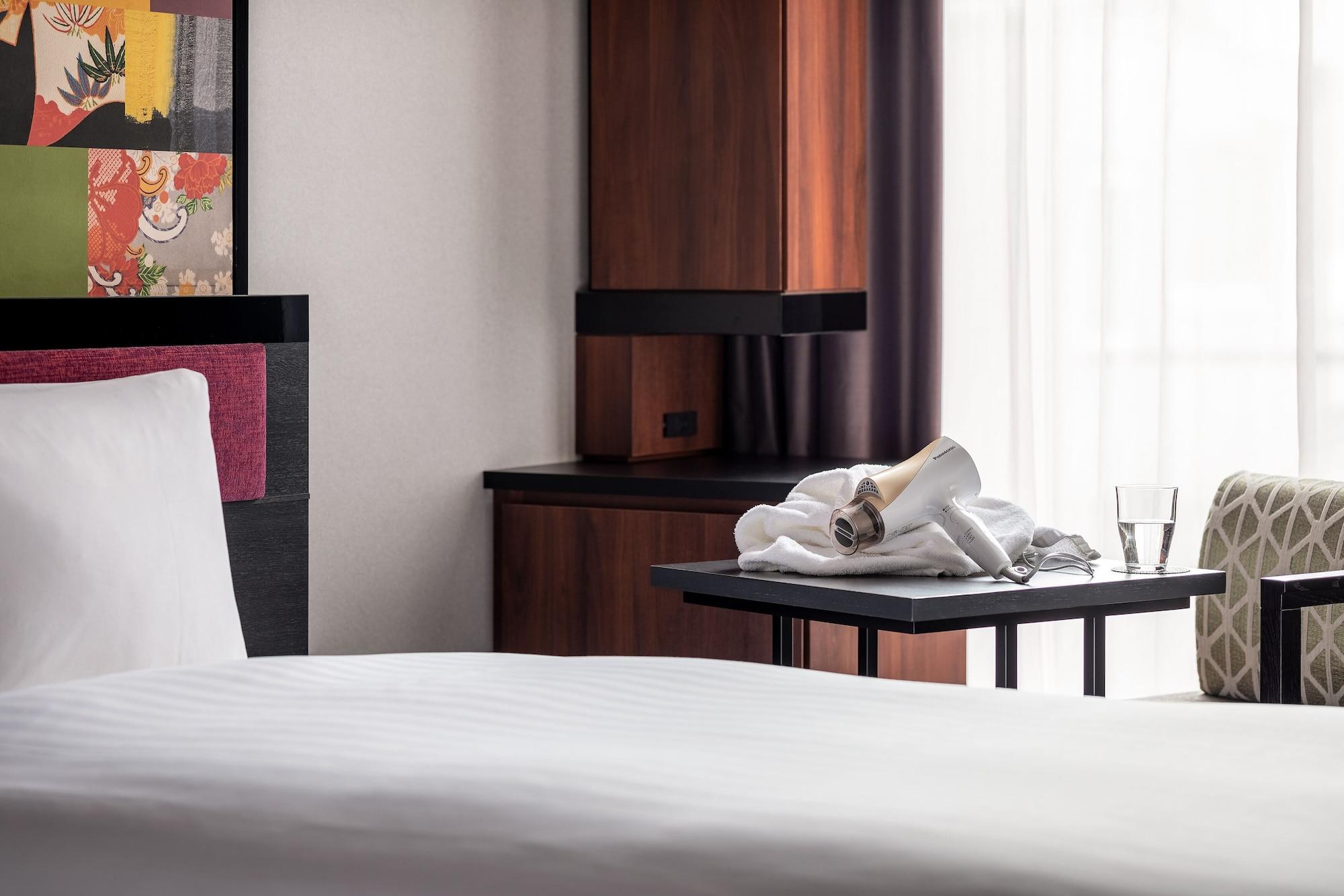 Mitsui Garden Hotel Канадзава Екстериор снимка
